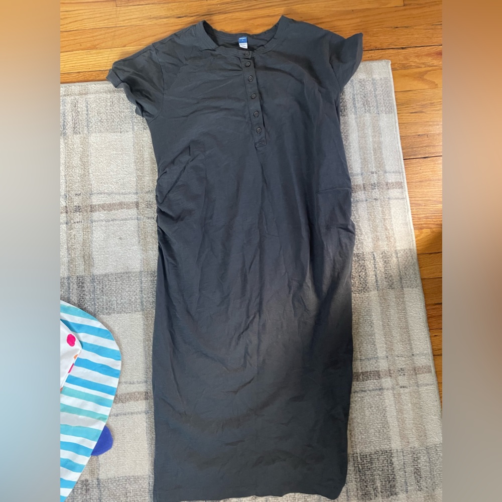 Old navy maternity dress